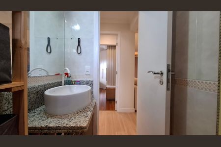 Apartamento para alugar com 106m², 3 quartos e 3 vagasBanheiro/ chapelaria 