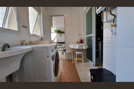 Apartamento para alugar com 106m², 3 quartos e 3 vagasCozinha
