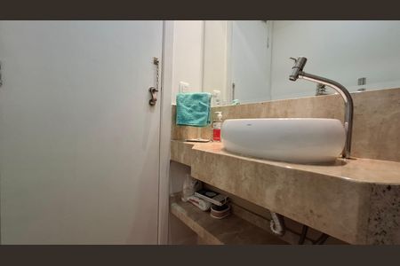 Apartamento para alugar com 106m², 3 quartos e 3 vagasLavabo