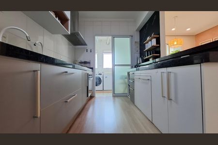 Apartamento para alugar com 106m², 3 quartos e 3 vagasCozinha