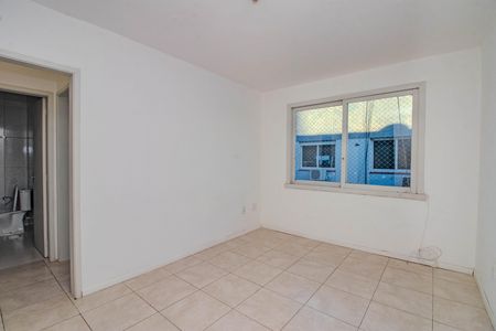 Sala de apartamento para alugar com 1 quarto, 42m² em Passo D’areia, Porto Alegre