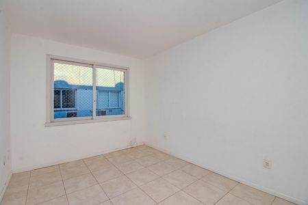 Sala de apartamento para alugar com 1 quarto, 42m² em Passo D’areia, Porto Alegre
