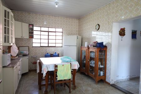 Casa para alugar com 110m², 3 quartos e 4 vagasCozinha
