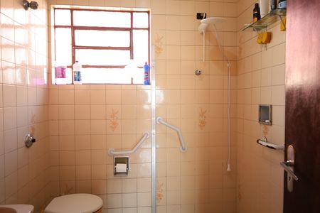 Casa para alugar com 110m², 3 quartos e 4 vagasBanheiro