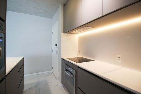 Apartamento para alugar com 81m², 2 quartos e 2 vagasCozinha