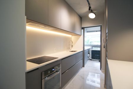 Apartamento para alugar com 81m², 2 quartos e 2 vagasCozinha