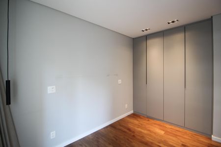 Apartamento para alugar com 81m², 2 quartos e 2 vagasSuíte 1