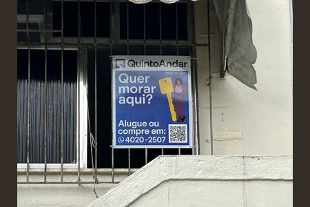 Casa à venda com 200m², 4 quartos e sem vagaFachada + placa
