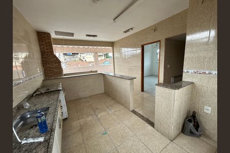 Casa à venda com 200m², 4 quartos e sem vagaEspaço Gourmet
