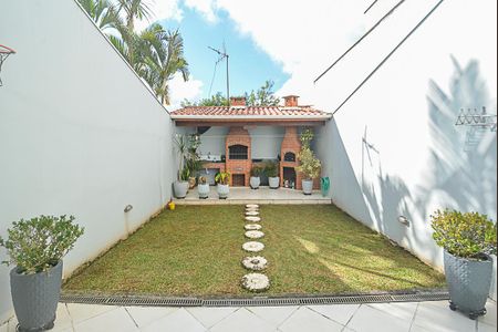 Casa à venda com 173m², 3 quartos e 4 vagasChurrasqueira