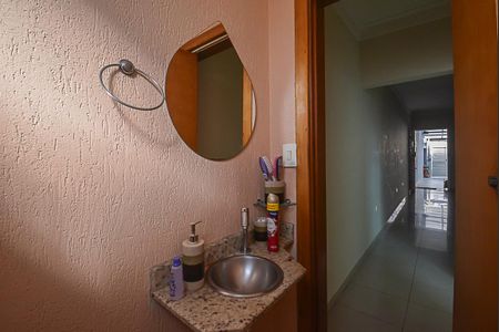 Casa à venda com 173m², 3 quartos e 4 vagasLavabo