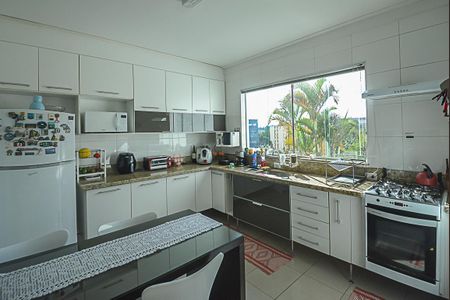 Casa à venda com 173m², 3 quartos e 4 vagasCozinha