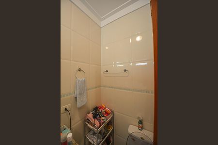 Casa à venda com 173m², 3 quartos e 4 vagasBanheiro da Suíte 2