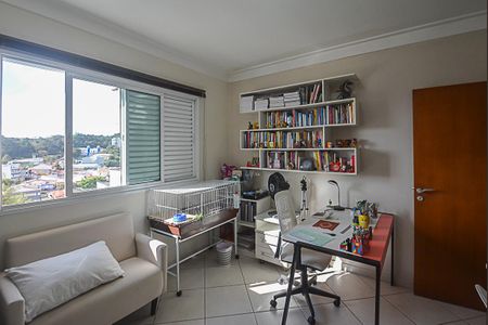 Casa à venda com 173m², 3 quartos e 4 vagasQuarto 3 - Suíte