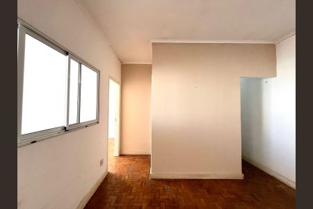 Apartamento à venda com 66m², 2 quartos e sem vaga Apartamento à venda com 66m², 2 quartos e sem vagaSala