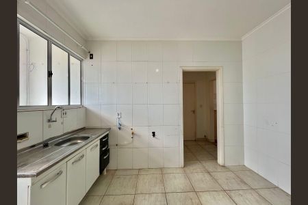 Apartamento à venda com 66m², 2 quartos e sem vaga Apartamento à venda com 66m², 2 quartos e sem vagaCozinha