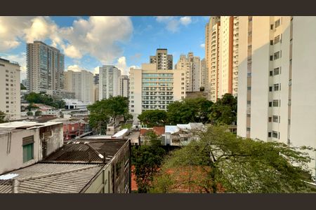 Studio para alugar com 27m², 1 quarto e sem vaga Studio para alugar com 27m², 1 quarto e sem vagaVista da Varanda