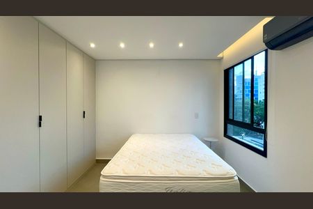 Studio para alugar com 27m², 1 quarto e sem vaga Studio para alugar com 27m², 1 quarto e sem vagaStudio