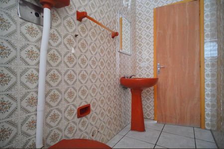 Apartamento para alugar com 70m², 2 quartos e sem vagaBanheiro