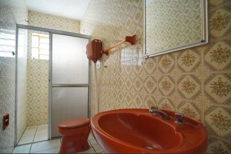 Apartamento para alugar com 70m², 2 quartos e sem vagaBanheiro