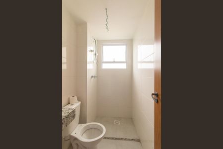 Apartamento à venda com 58m², 2 quartos e 1 vaga Apartamento à venda com 58m², 2 quartos e 1 vagaBanheiro Social