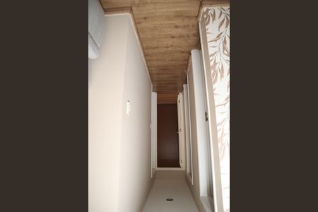 corredor de apartamento para alugar com 3 quartos, 80m² em Recreio dos Bandeirantes, Rio de Janeiro