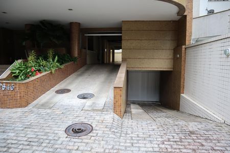 Apartamento para alugar com 80m², 3 quartos e 2 vagasgaragens