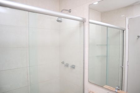 Apartamento para alugar com 80m², 3 quartos e 2 vagasbanheiro 2