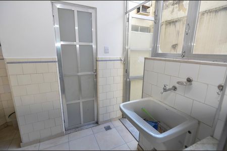 Apartamento para alugar com 80m², 2 quartos e sem vagaÁrea de Serviço