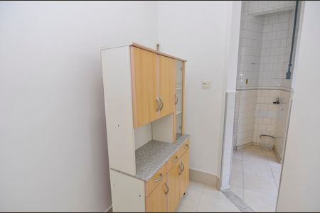 Apartamento para alugar com 80m², 2 quartos e sem vagaQuarto de Serviço