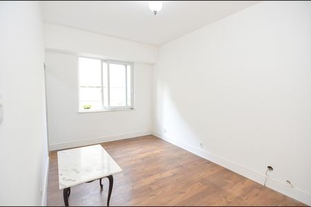 Apartamento para alugar com 80m², 2 quartos e sem vagaSala