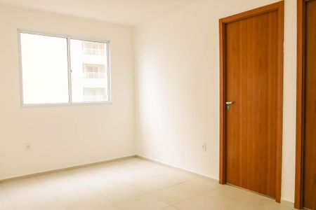 Sala de apartamento para alugar com 2 quartos, 2m² em Inhaúma, Rio de Janeiro