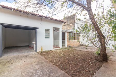 Garagem de casa à venda com 3 quartos, 318m² em Planalto Paulista, São Paulo