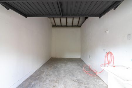 Garagem de casa à venda com 3 quartos, 318m² em Planalto Paulista, São Paulo