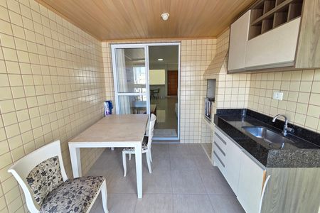 Apartamento para alugar com 119m², 3 quartos e 2 vagas Apartamento para alugar com 119m², 3 quartos e 2 vagasVaranda