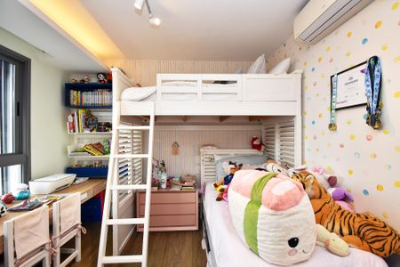 Apartamento à venda com 217m², 2 quartos e 3 vagas Apartamento à venda com 217m², 2 quartos e 3 vagassuite 1