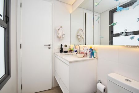 Apartamento à venda com 217m², 2 quartos e 3 vagas Apartamento à venda com 217m², 2 quartos e 3 vagasbanheiro suite 1