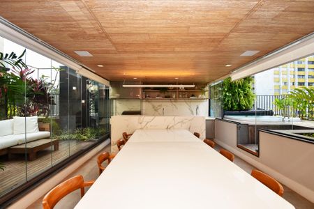 Apartamento à venda com 217m², 2 quartos e 3 vagas Apartamento à venda com 217m², 2 quartos e 3 vagasSala de jantar