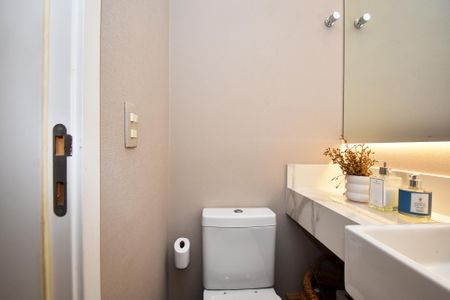 Apartamento à venda com 217m², 2 quartos e 3 vagas Apartamento à venda com 217m², 2 quartos e 3 vagaslavabo