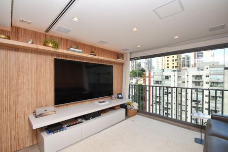 Apartamento à venda com 217m², 2 quartos e 3 vagas Apartamento à venda com 217m², 2 quartos e 3 vagasSala de estar 2