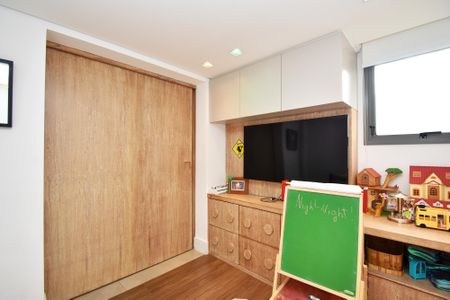 Apartamento à venda com 217m², 2 quartos e 3 vagas Apartamento à venda com 217m², 2 quartos e 3 vagassala TV