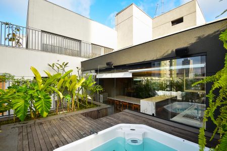 o furo varanda sala de jantar de apartamento à venda com 2 quartos, 217m² em Pompeia, São Paulo