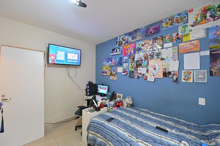 Casa à venda com 180m², 3 quartos e 2 vagas Casa à venda com 180m², 3 quartos e 2 vagasQuarto 3