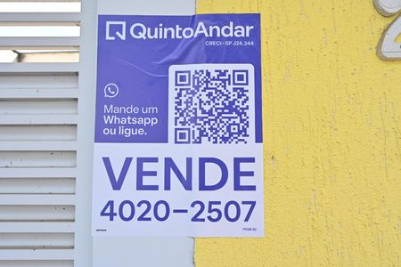 Casa à venda com 180m², 3 quartos e 2 vagas Casa à venda com 180m², 3 quartos e 2 vagasPlaquinha Vende instalada Cód:PKSB-82