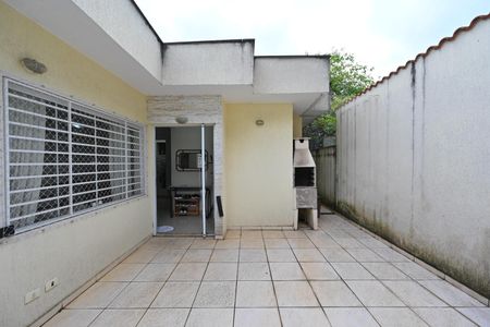 Casa à venda com 180m², 3 quartos e 2 vagas Casa à venda com 180m², 3 quartos e 2 vagasGaragem