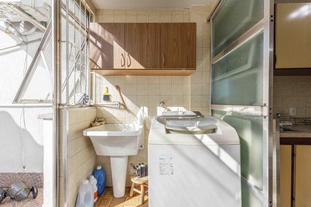 Apartamento à venda com 120m², 3 quartos e 1 vagaÁrea de Serviço