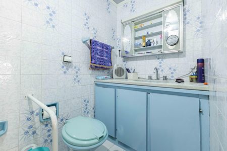 Apartamento à venda com 120m², 3 quartos e 1 vagaBanheiro da Suíte