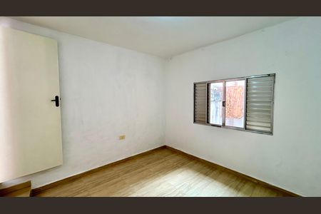 Casa para alugar com 80m², 2 quartos e 1 vaga Casa para alugar com 80m², 2 quartos e 1 vagaQuarto 2
