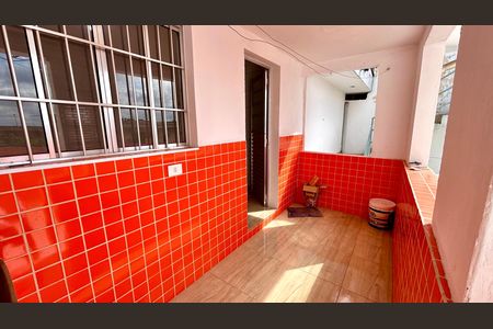 Casa para alugar com 80m², 2 quartos e 1 vaga Casa para alugar com 80m², 2 quartos e 1 vagaÁrea de Serviço