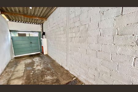 Casa para alugar com 80m², 2 quartos e 1 vaga Casa para alugar com 80m², 2 quartos e 1 vagaGaragem